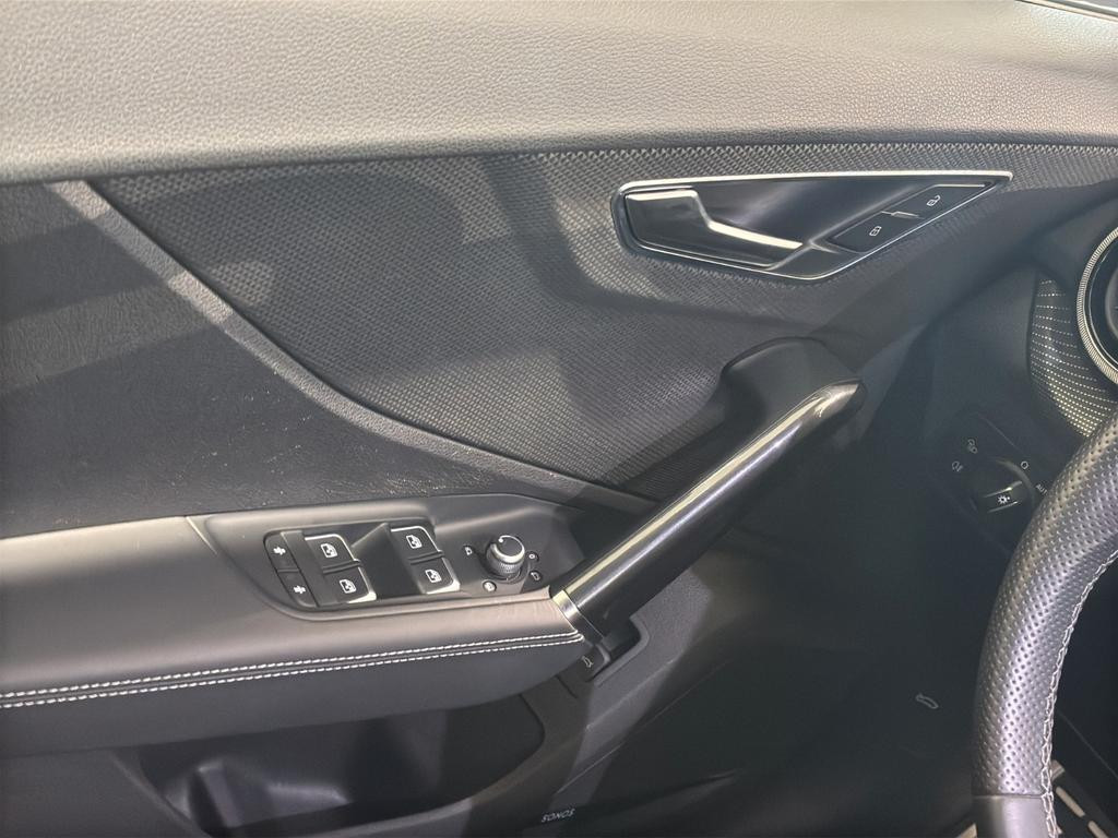 Audi SQ2