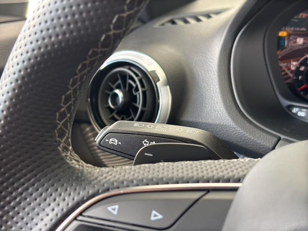 Audi SQ2