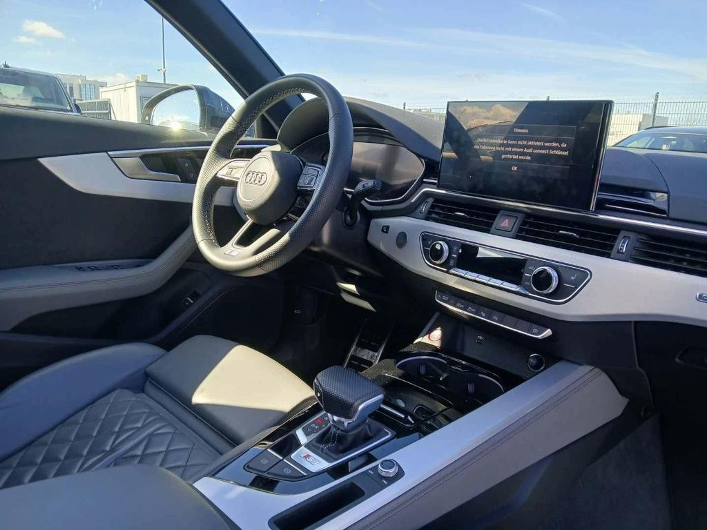 Audi S4