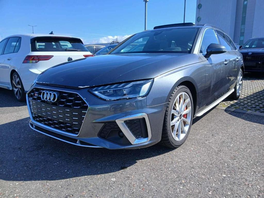 Audi S4