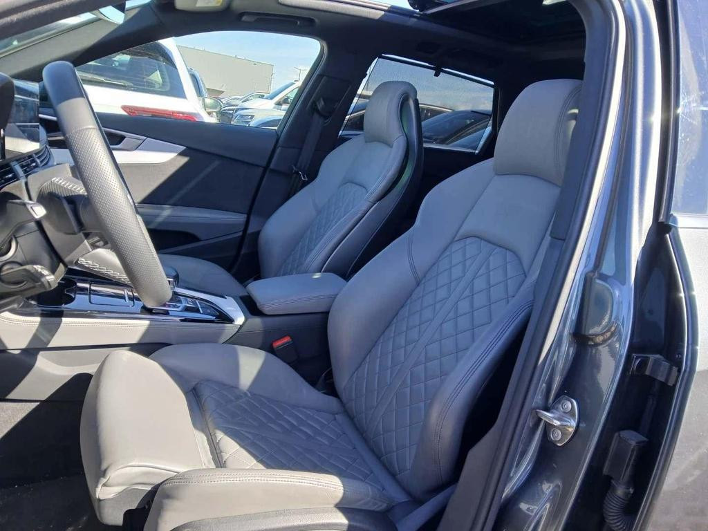 Audi S4