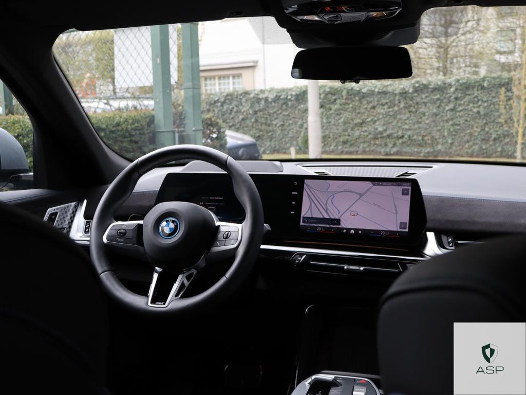 BMW iX2