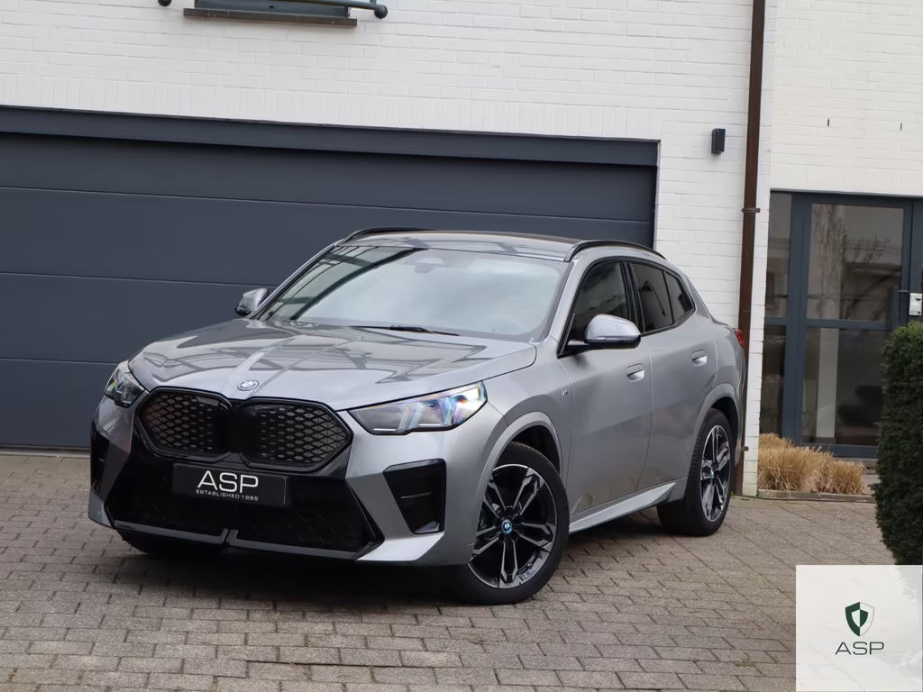 BMW iX2