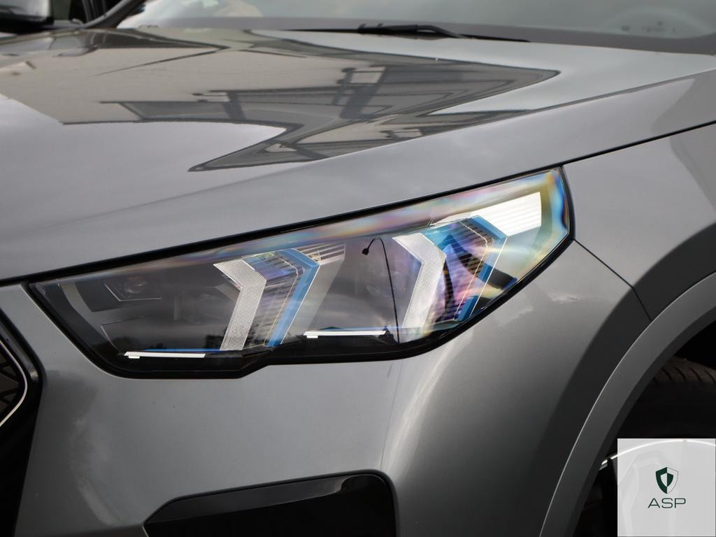 BMW iX2