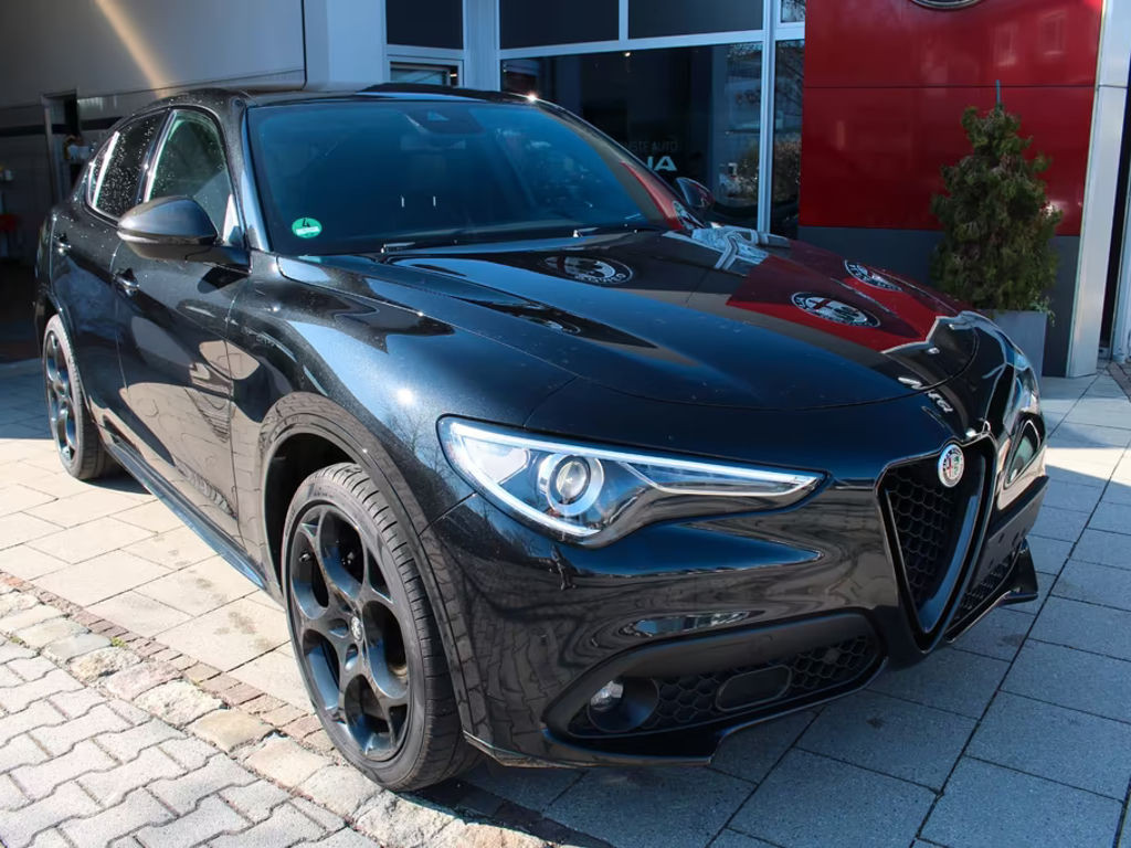 Alfa Romeo Stelvio Q4