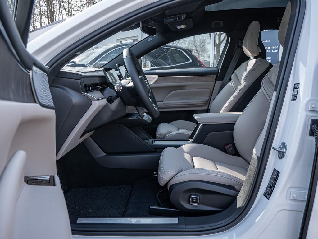 Volvo ES90