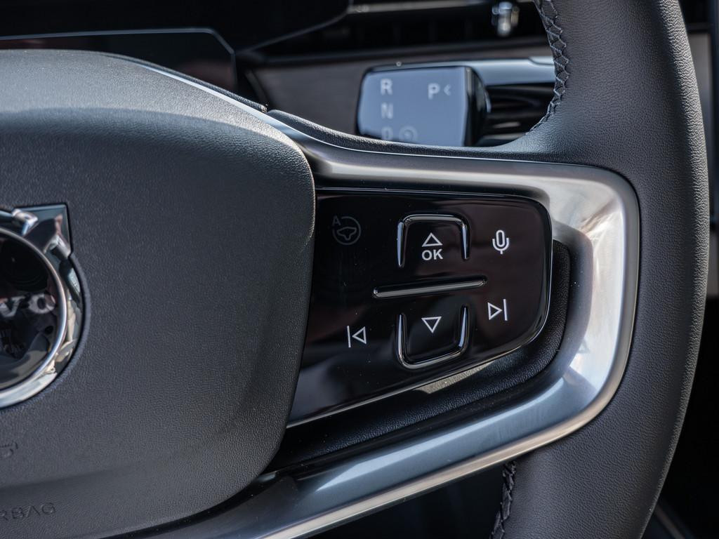 Volvo ES90