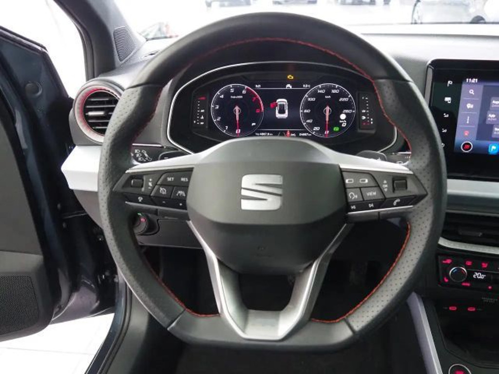 Seat Arona