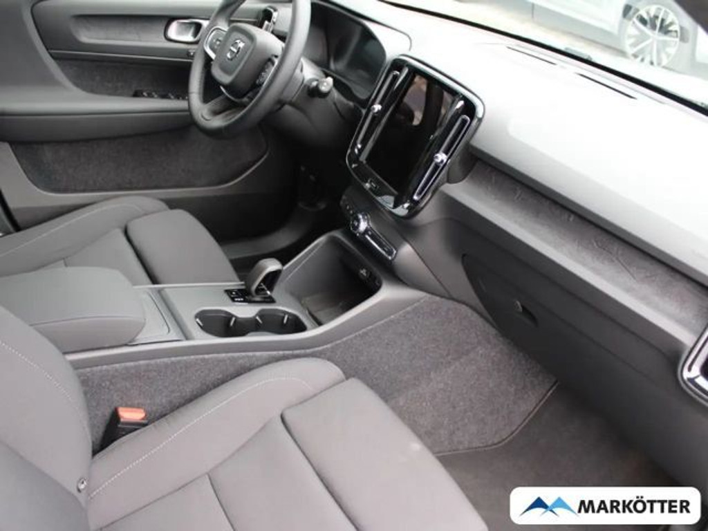 Volvo EX40