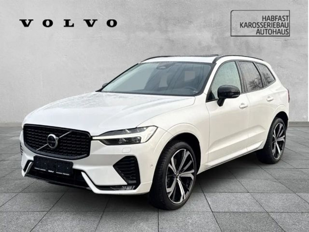 Volvo XC60 Plus Dark