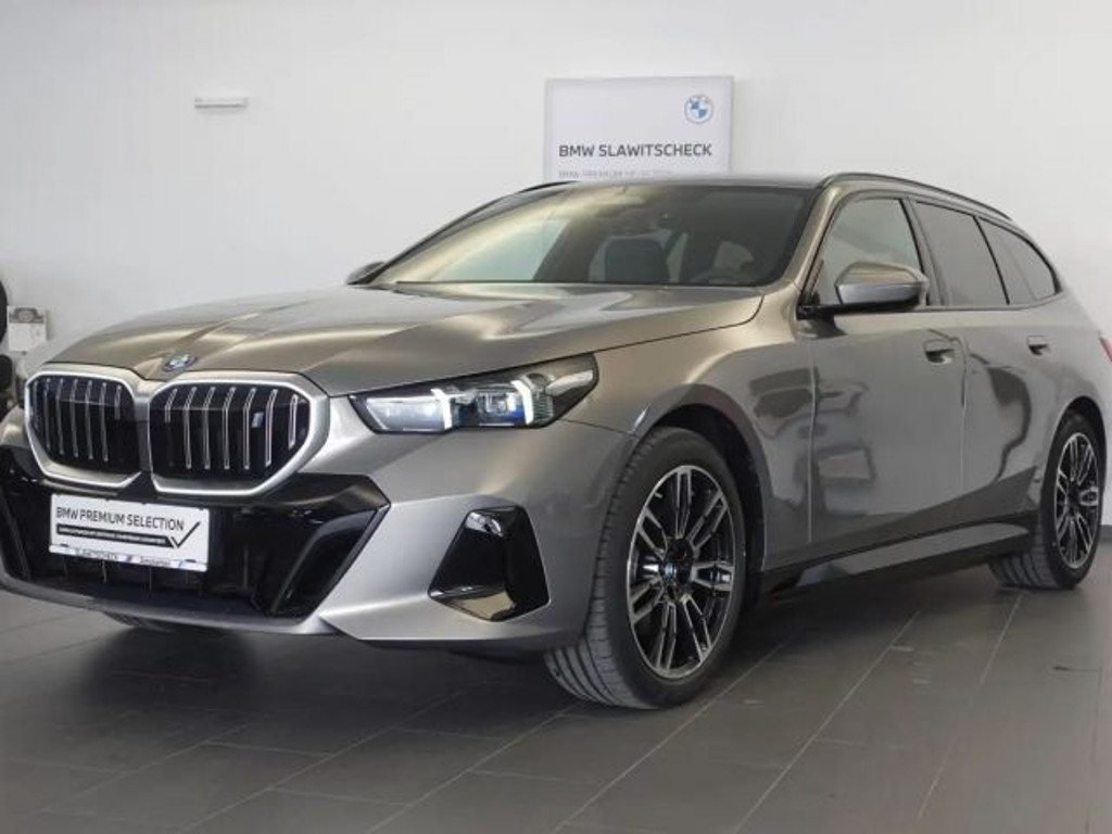 BMW i5 xDrive40 G61