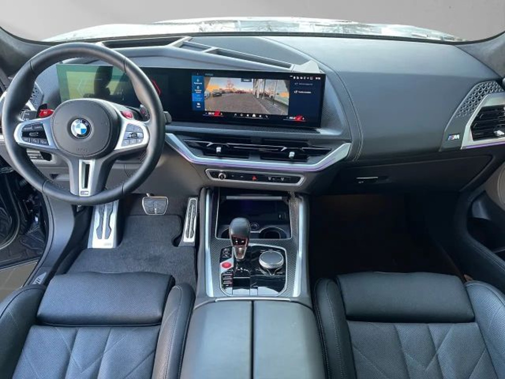 BMW XM