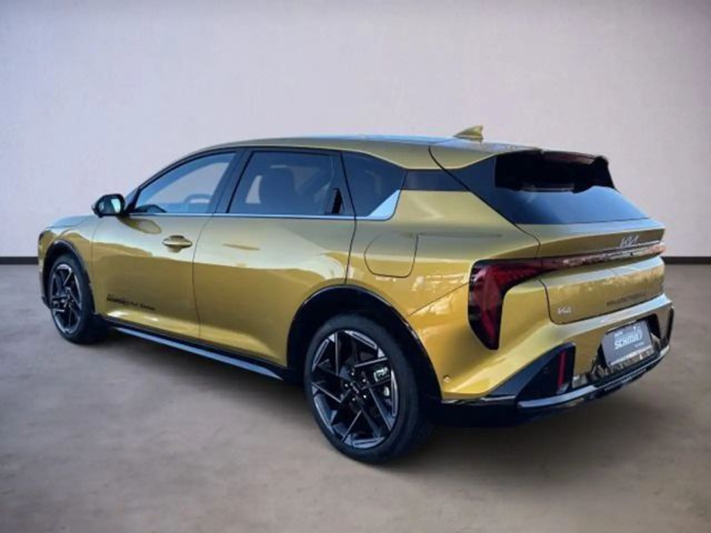 Kia K4