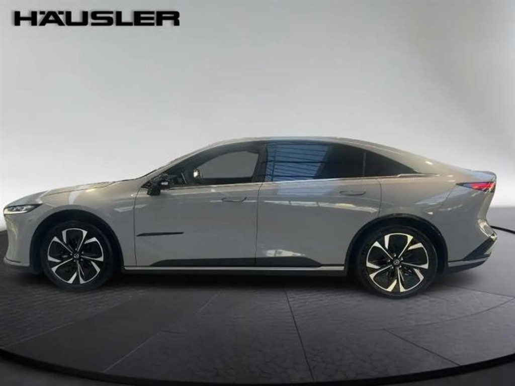 Mazda 6e