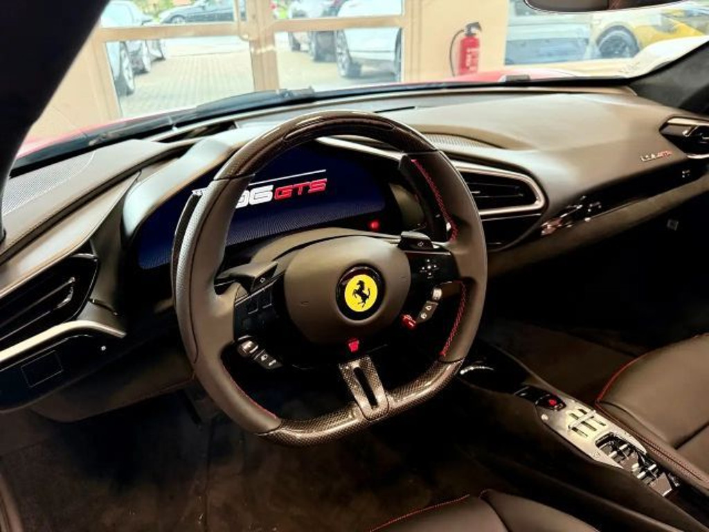 Ferrari 296 GTS