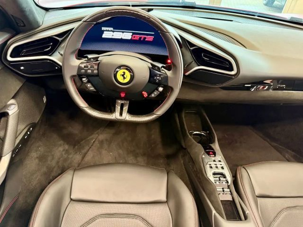 Ferrari 296 GTS
