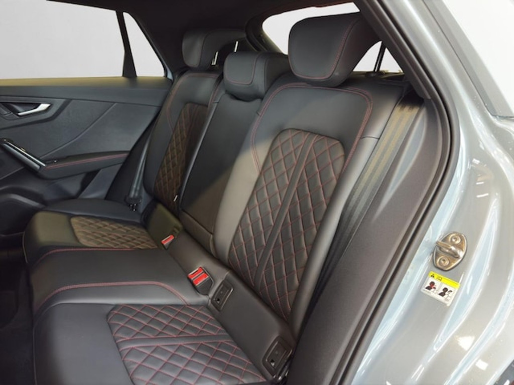Audi SQ2