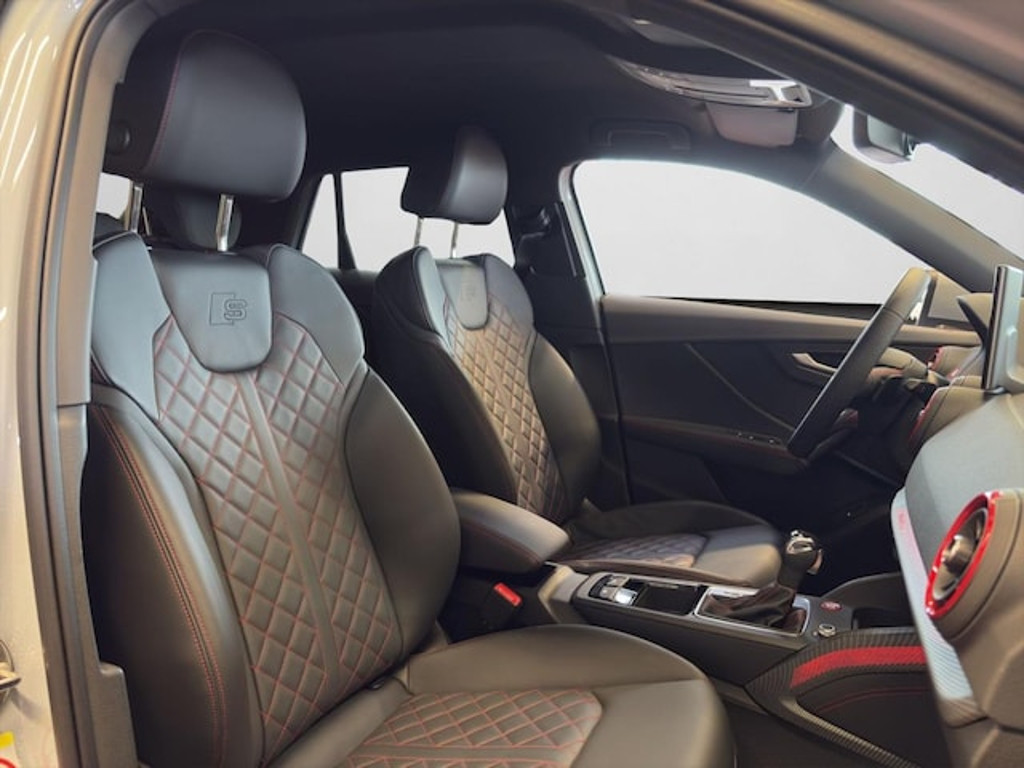 Audi SQ2