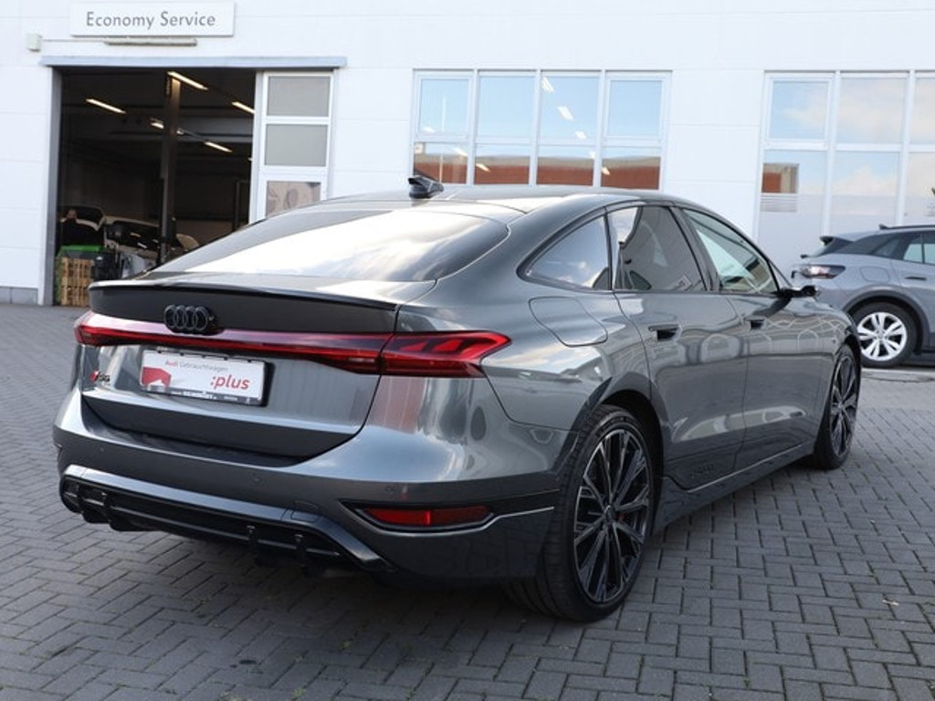 Audi A6 e-tron
