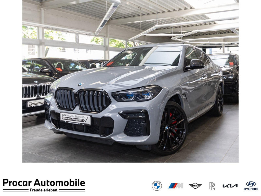 BMW X6 M50i
