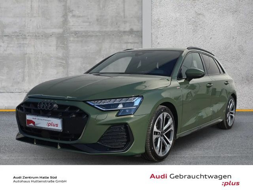 Audi A3 Sportback Sedan S-Line 35 TFSI