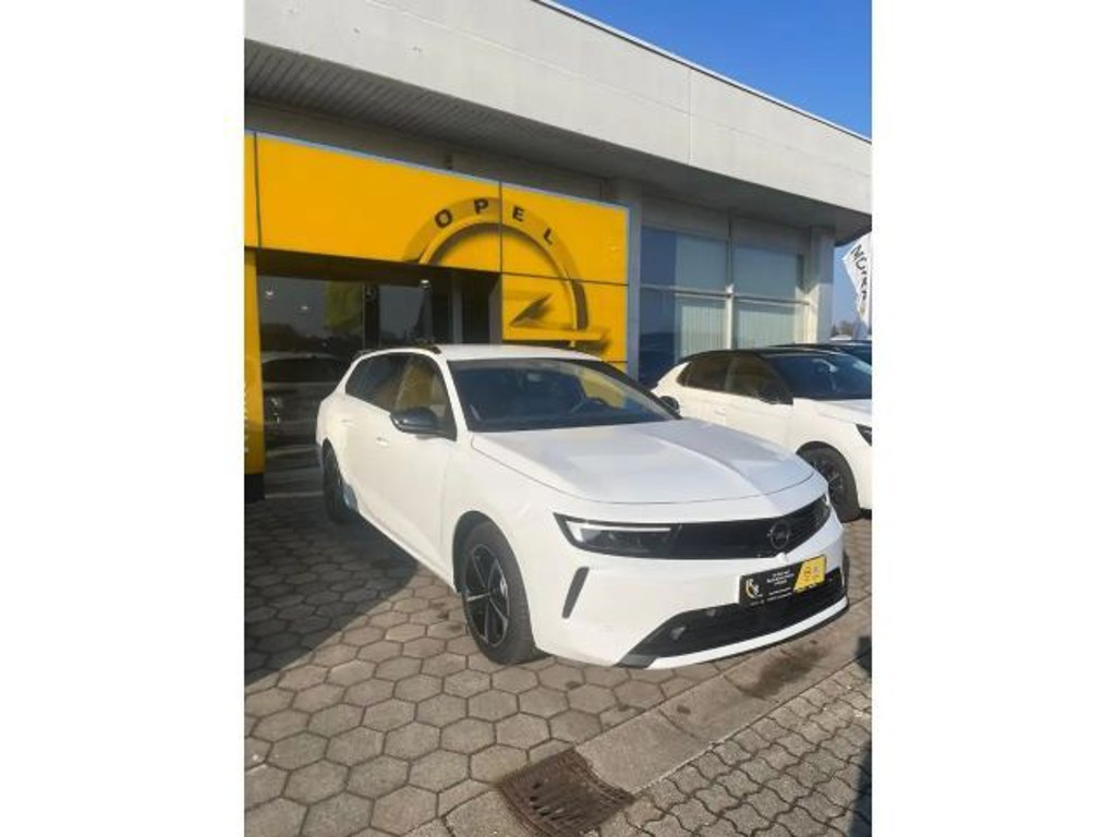 Opel Astra Sports Tourer Edition