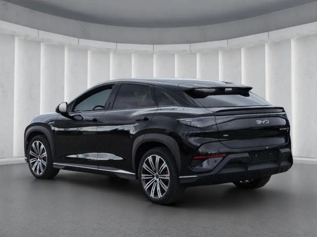 BYD Sealion 7