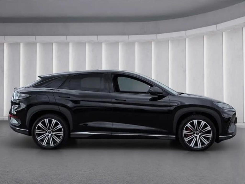 BYD Sealion 7