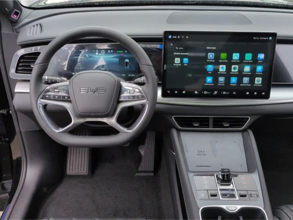 BYD Sealion 7