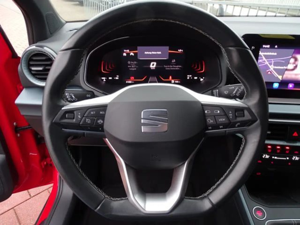 Seat Arona