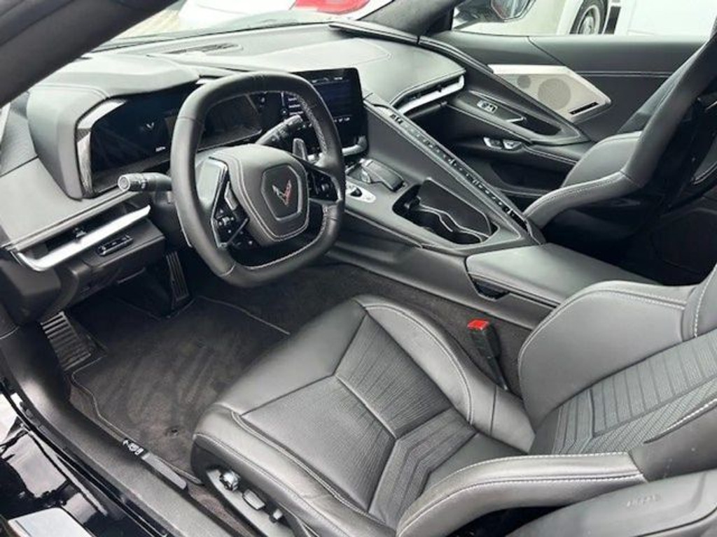 Corvette C8