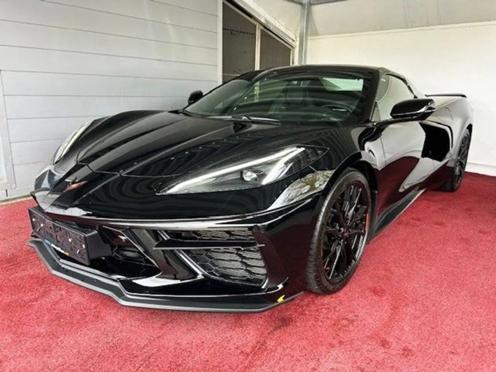 Corvette C8