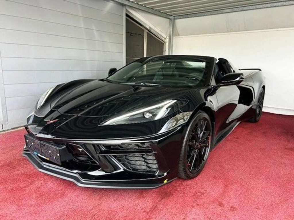 Corvette C8