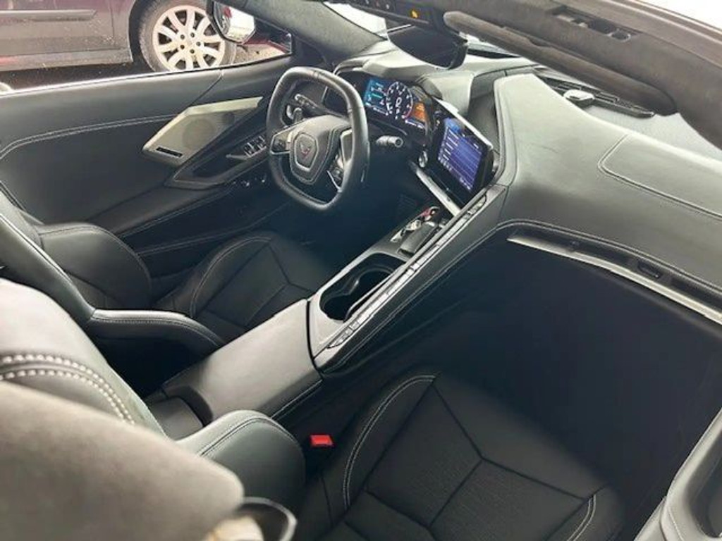 Corvette C8