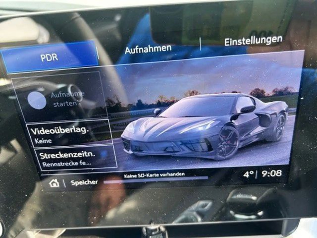 Corvette C8