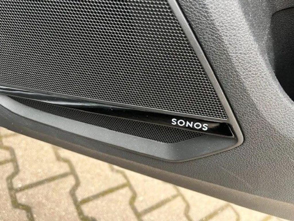 Audi SQ2