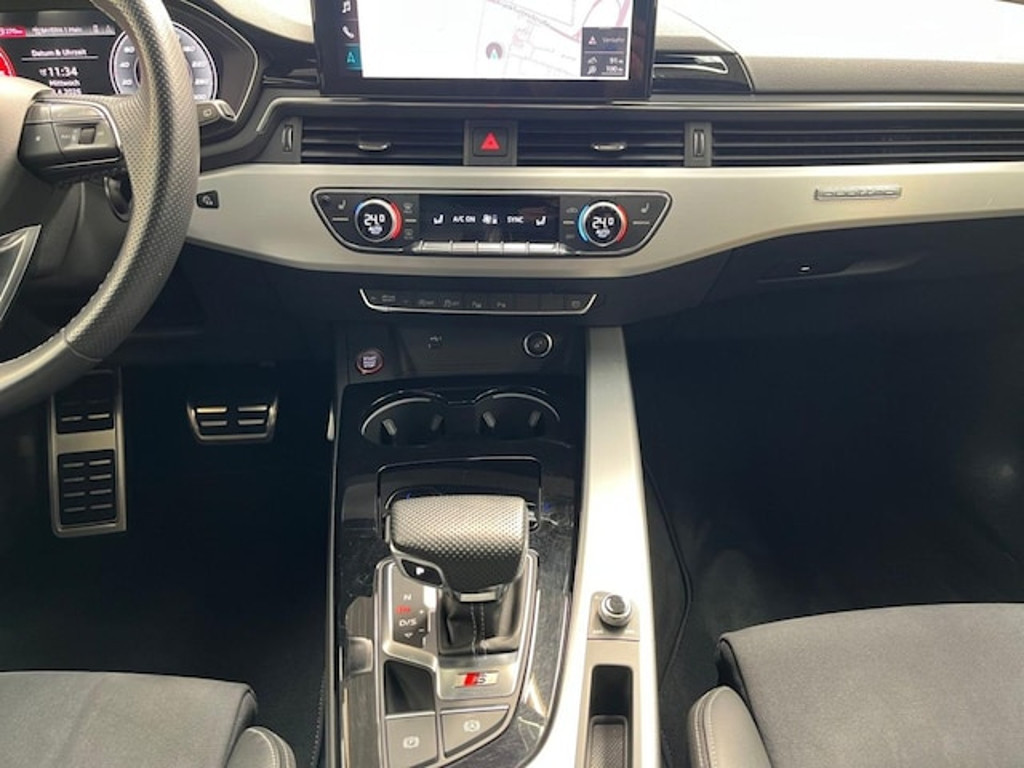 Audi S4