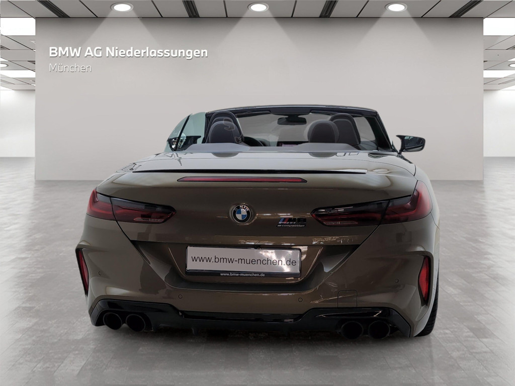 BMW M8