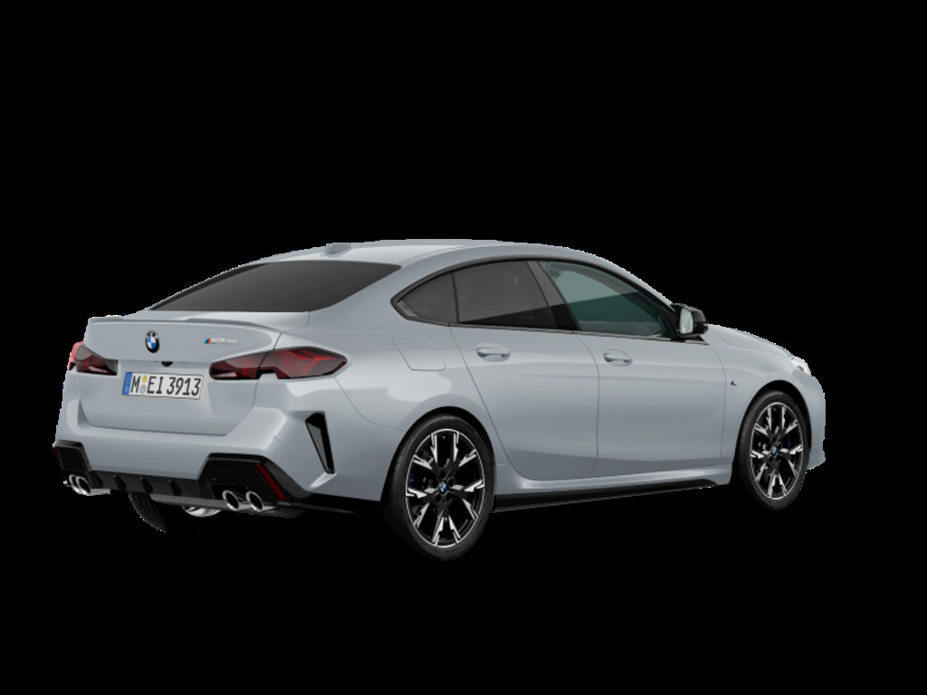 BMW M235