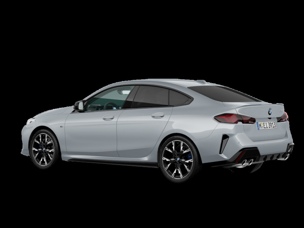 BMW M235