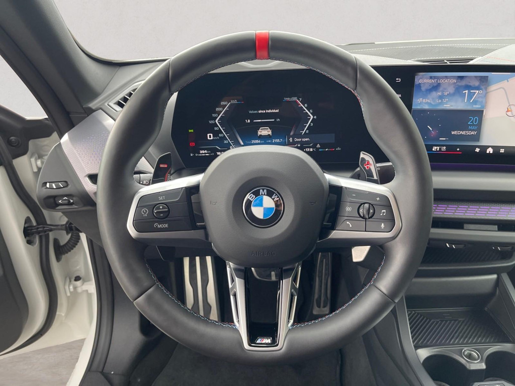 BMW M235