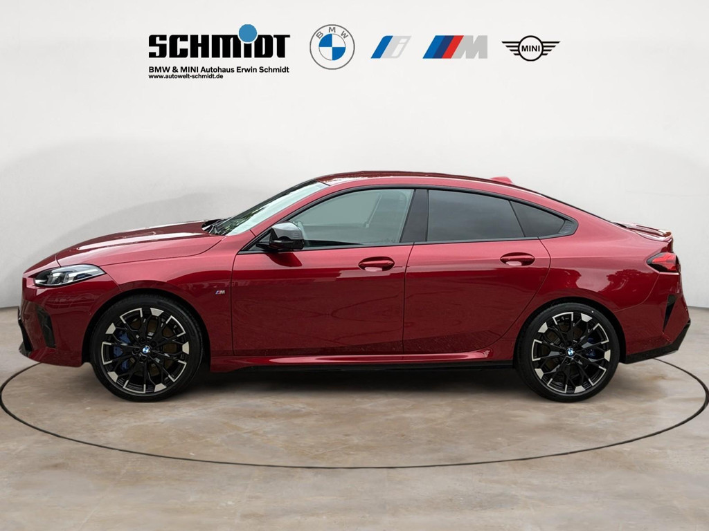BMW M235