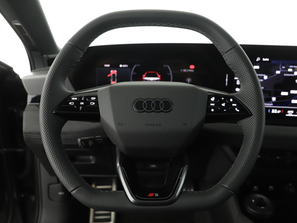Audi S6 e-tron