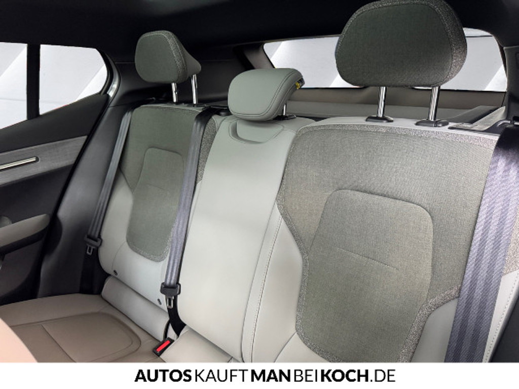 Volvo EX30