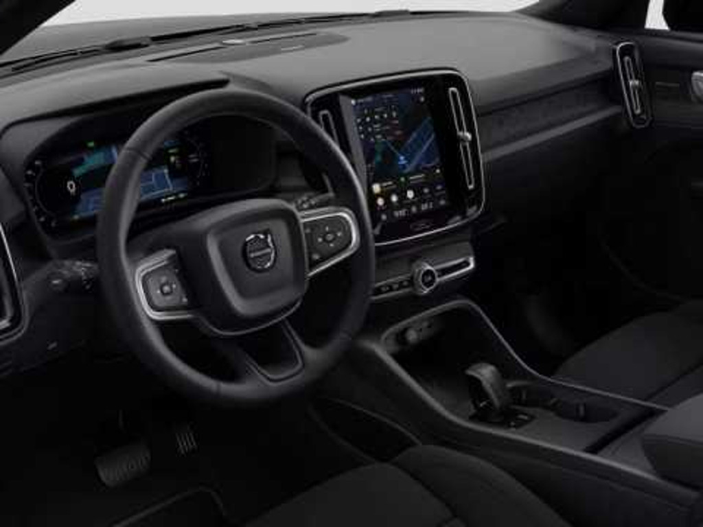 Volvo EX40