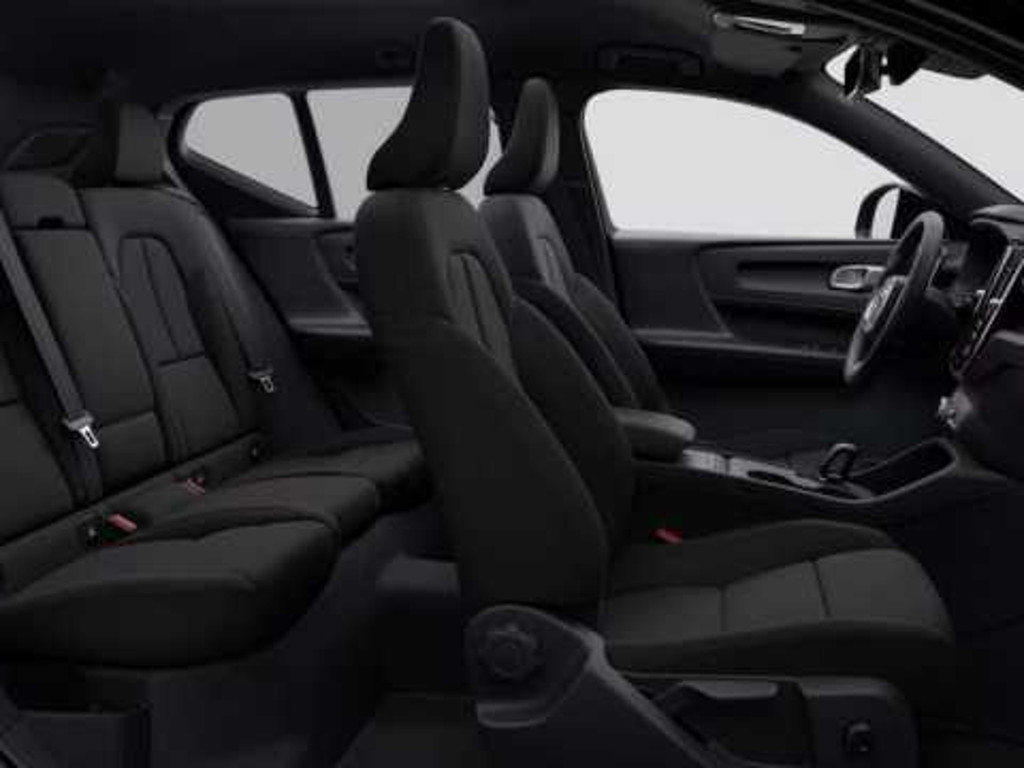 Volvo EX40