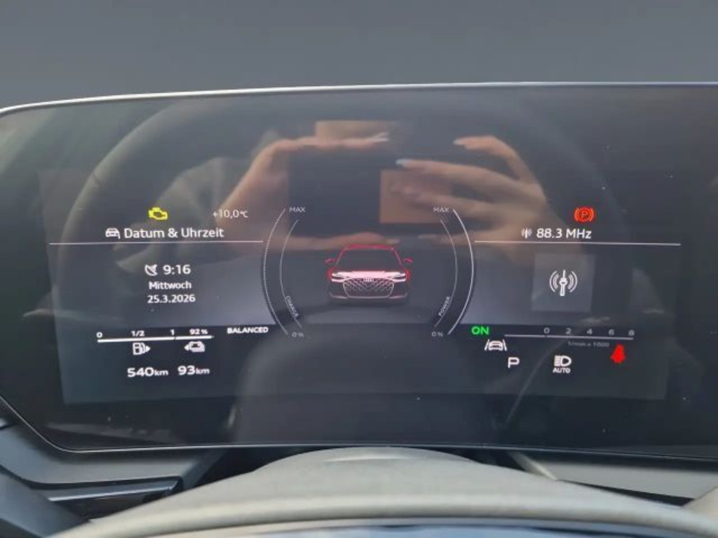 Audi A6 e-tron