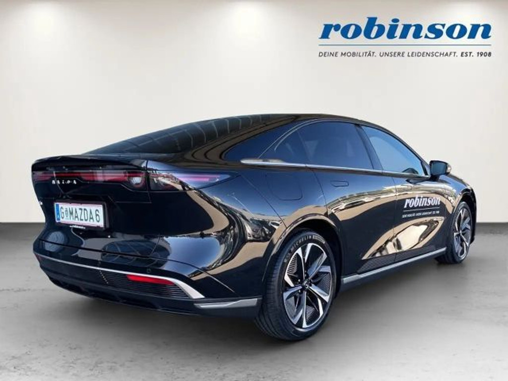 Mazda 6e