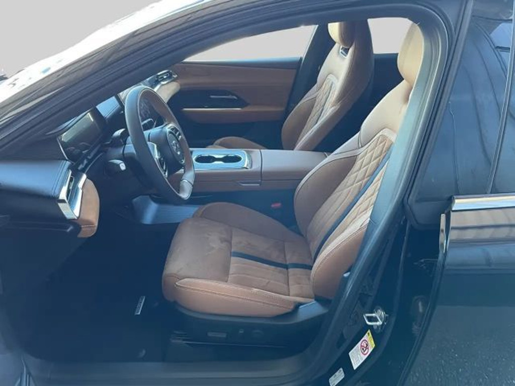 Mazda 6e