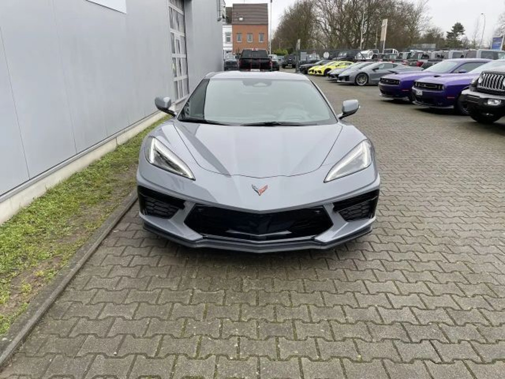 Corvette C8